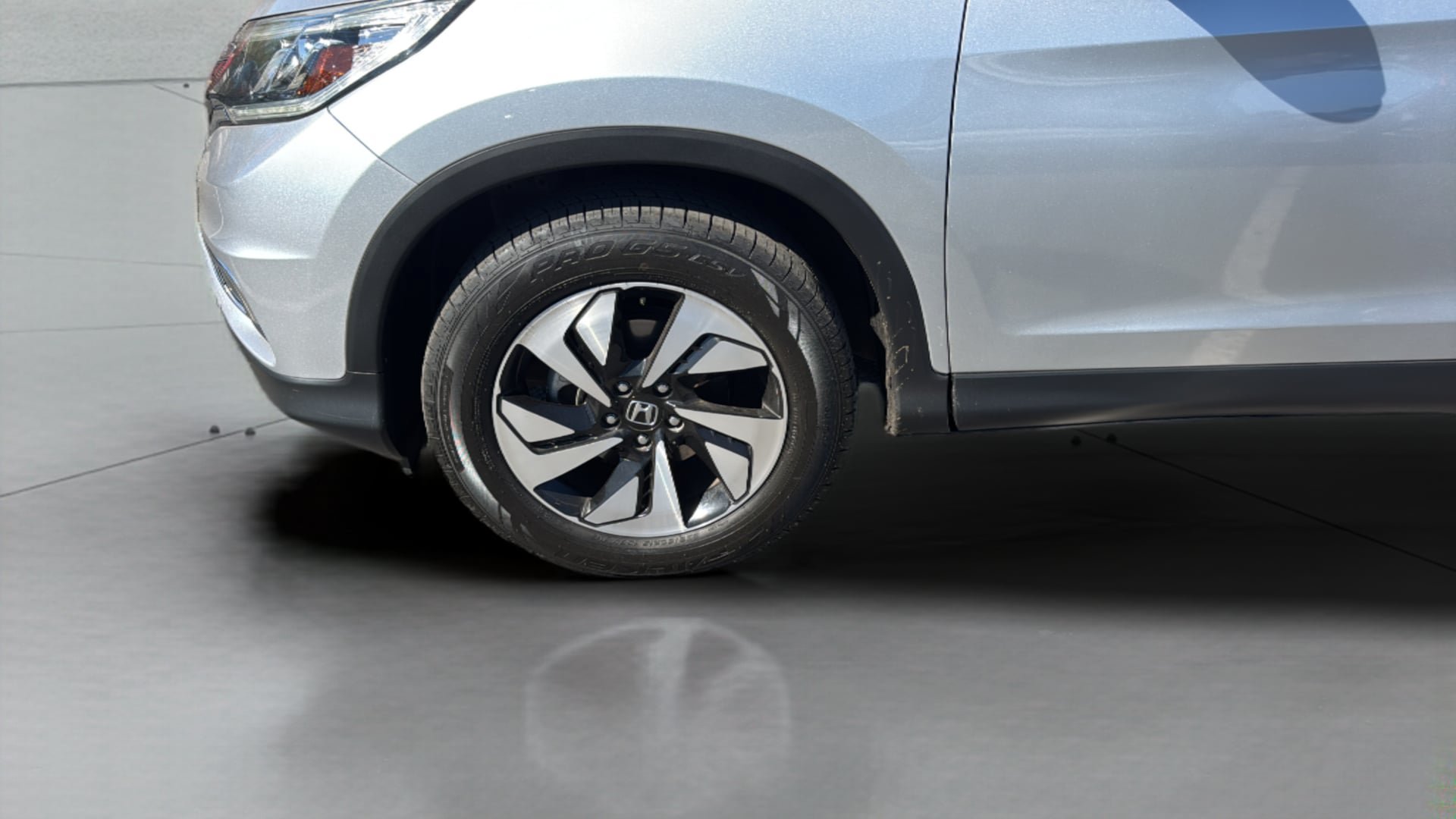 Used 2015 Honda CR-V Touring image 36