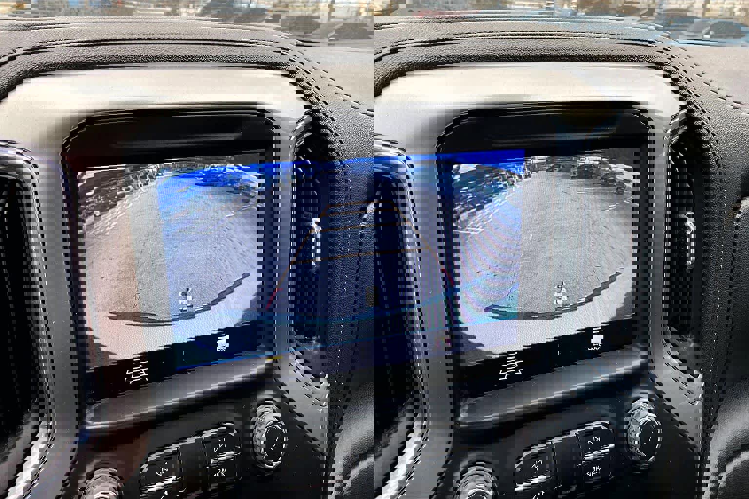 Used 2022 Chevrolet Silverado 2500 LT w/ Convenience Package image 27