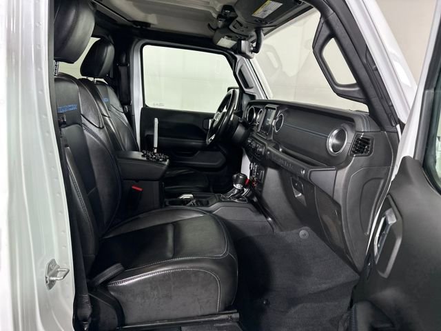 Used 2022 Jeep Wrangler Unlimited Rubicon 4xe w/ Cold Weather Group image 28