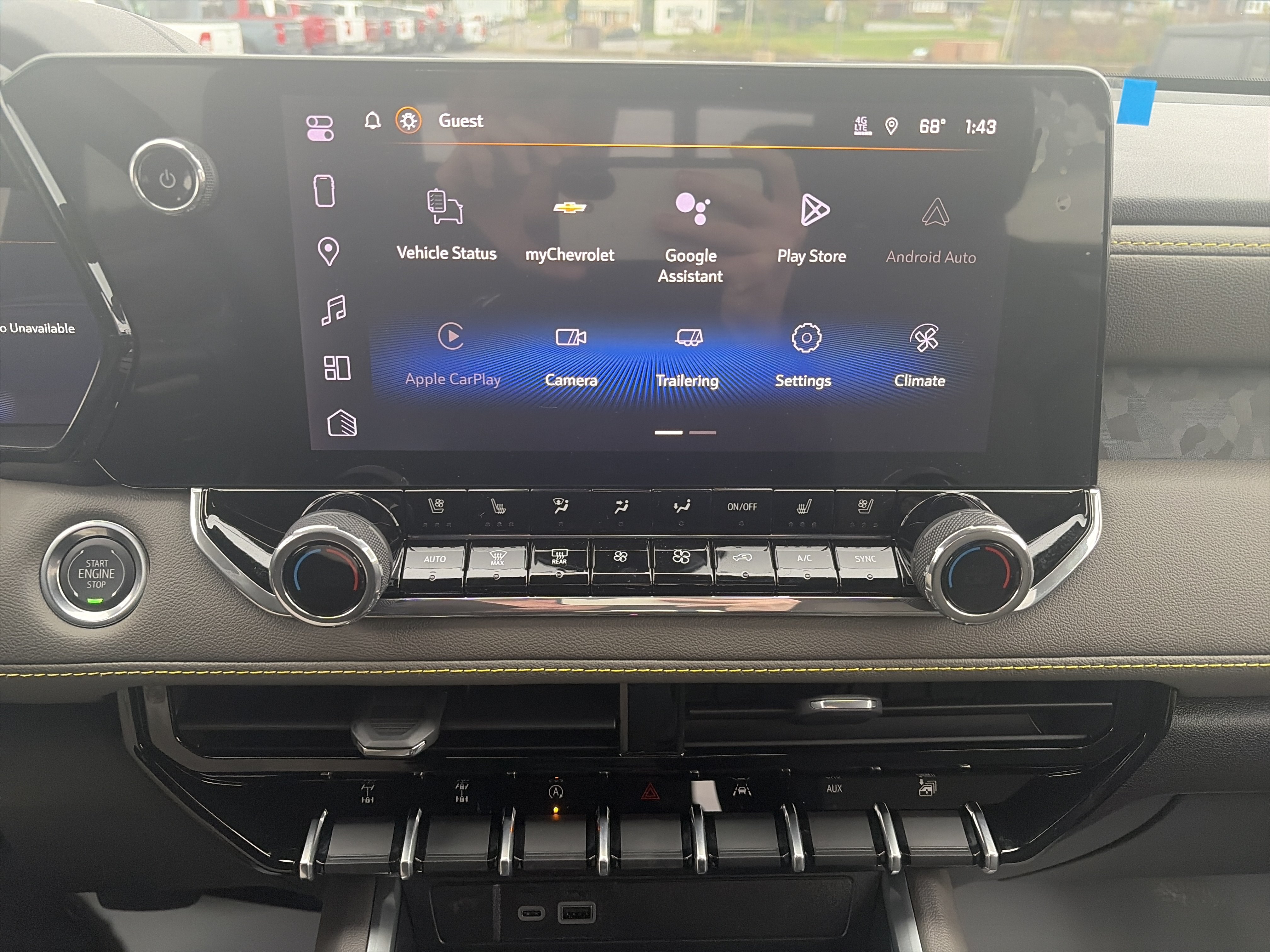New 2026 Chevrolet Colorado ZR2 w/ Technology Package AWD/4WD image 26