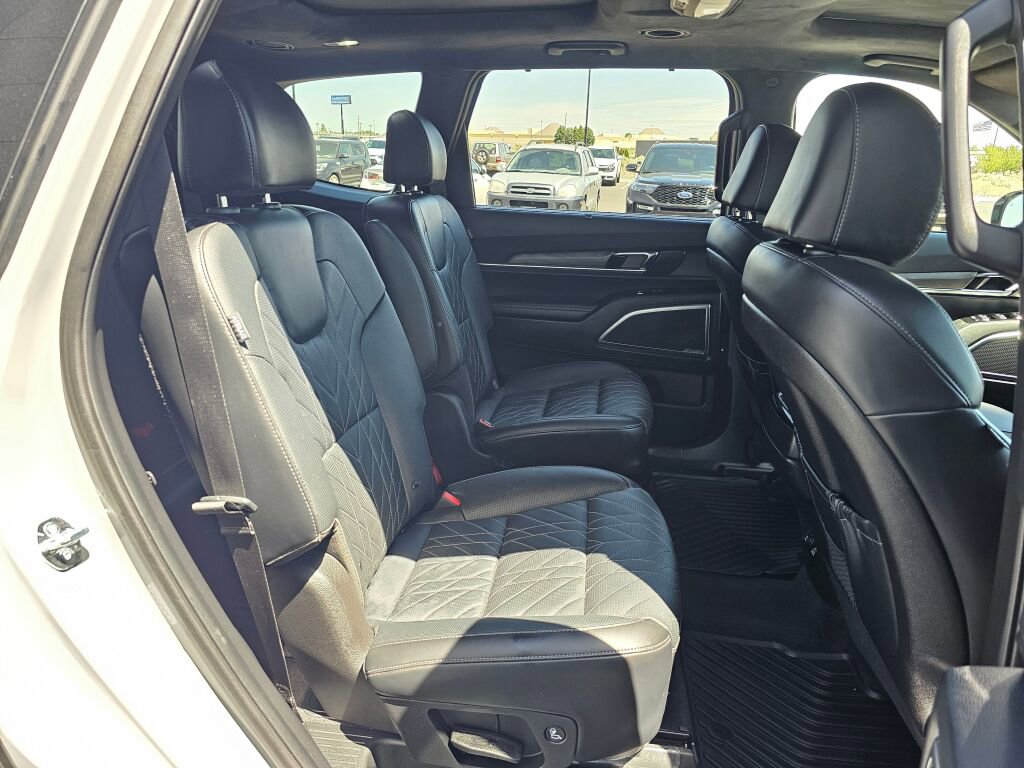 Used 2024 Kia Telluride SX Prestige X-Pro AWD/4WD image 13