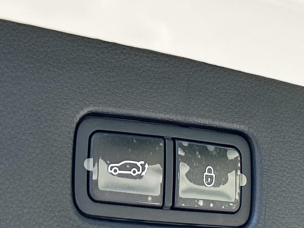 New 2026 Genesis GV70 2.5T Select AWD/4WD image 14