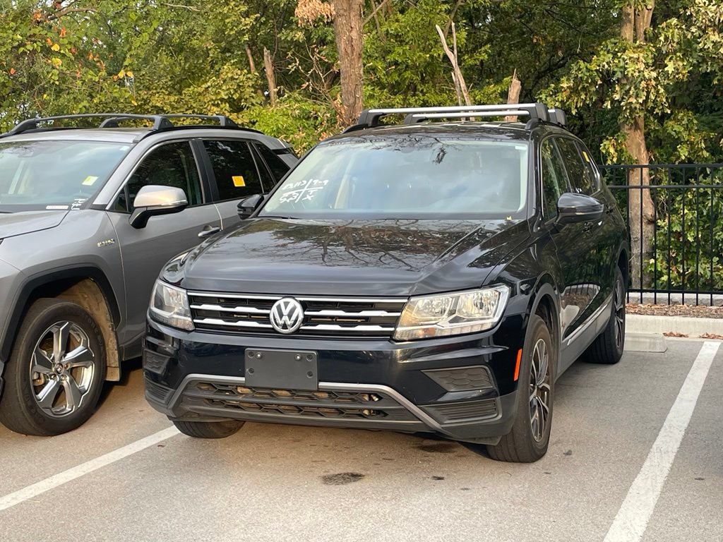 Used 2021 Volkswagen Tiguan SE AWD/4WD image 3