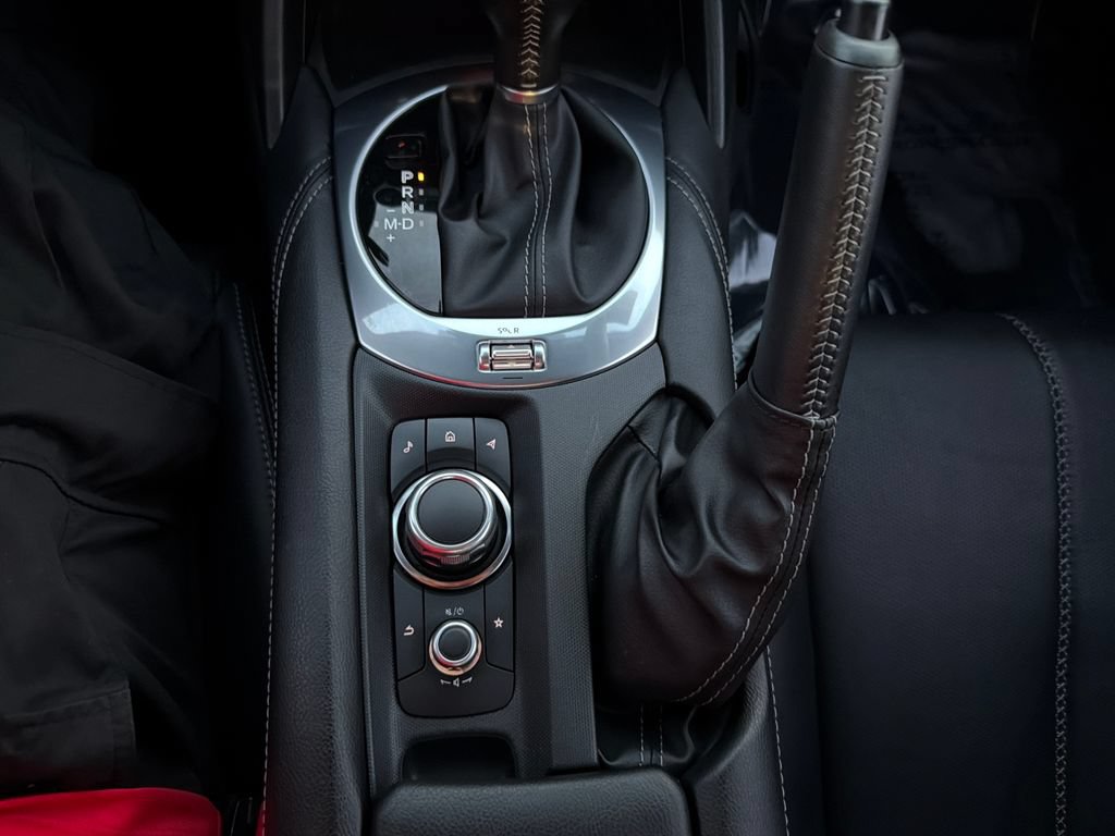 Certified 2025 MAZDA MX-5 Miata RF Grand Touring RWD image 25