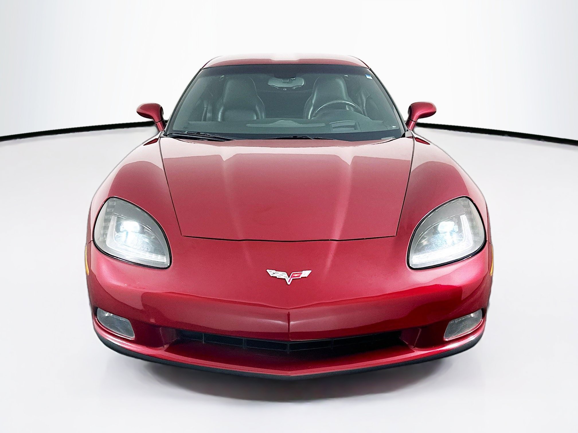Used 2005 Chevrolet Corvette Coupe w/ Preferred Equipment Group RWD image 2