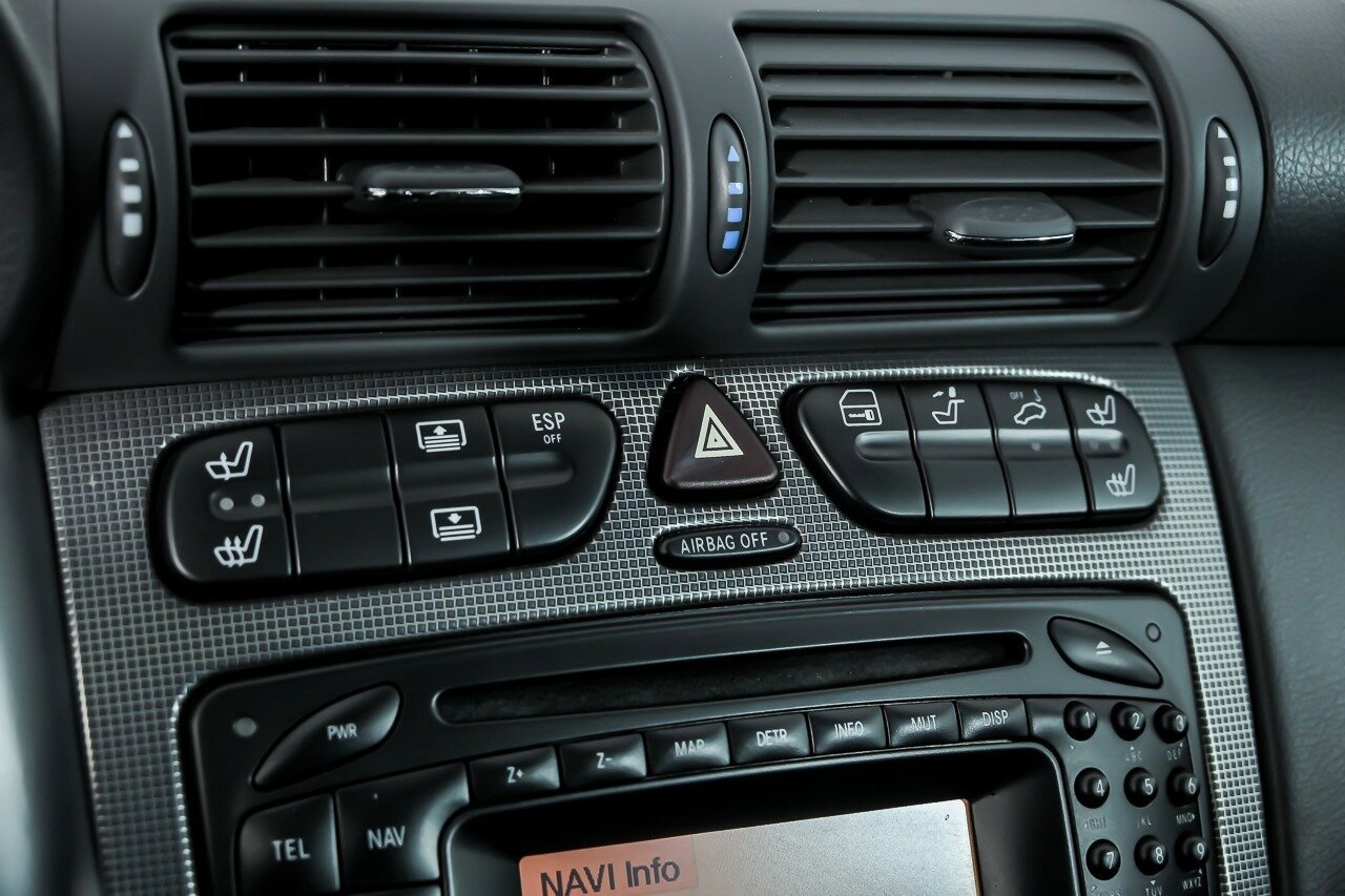 Used 2003 Mercedes-Benz C 32 AMG image 31