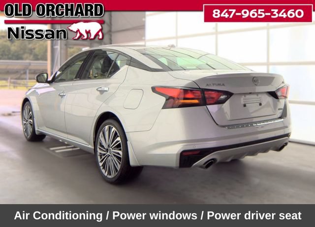 Used 2023 Nissan Altima 2.5 SL AWD/4WD image 5