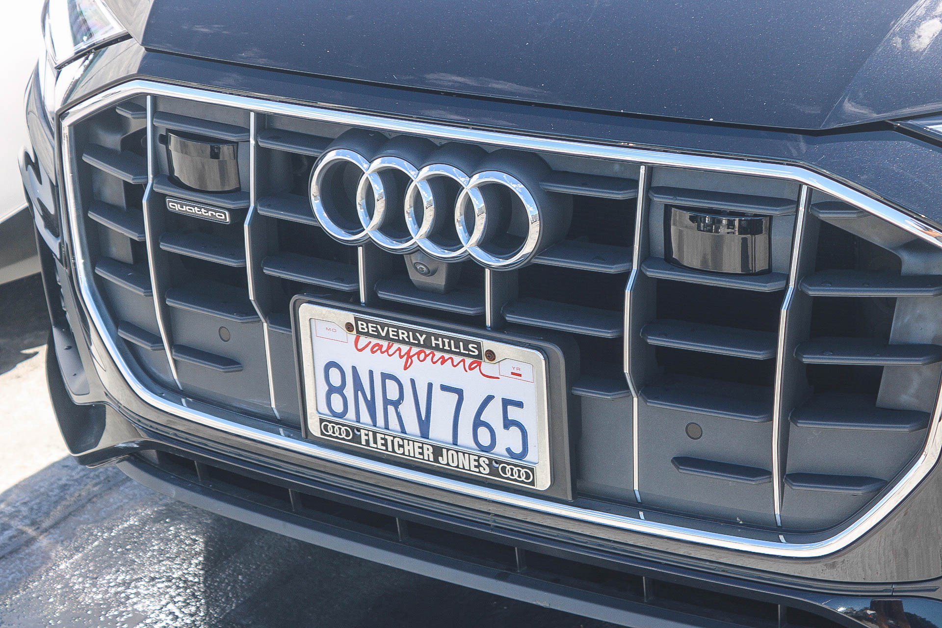 Used 2019 Audi Q8 Prestige w/ Towing Package AWD/4WD image 7