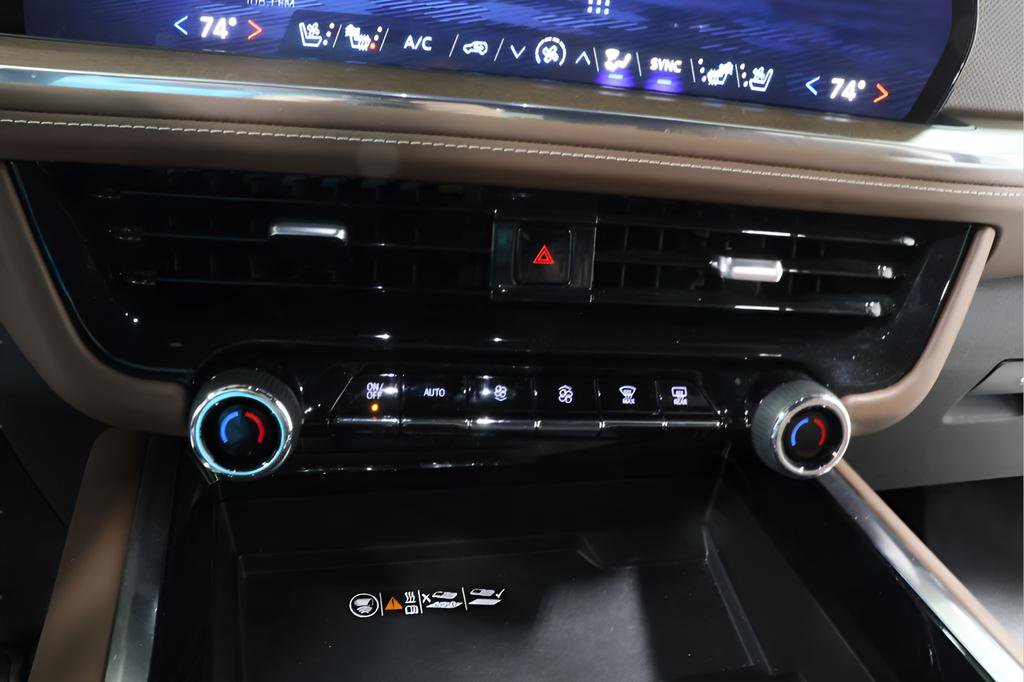 Used 2025 Chevrolet Tahoe High Country w/ Sun And Tow Package image 11