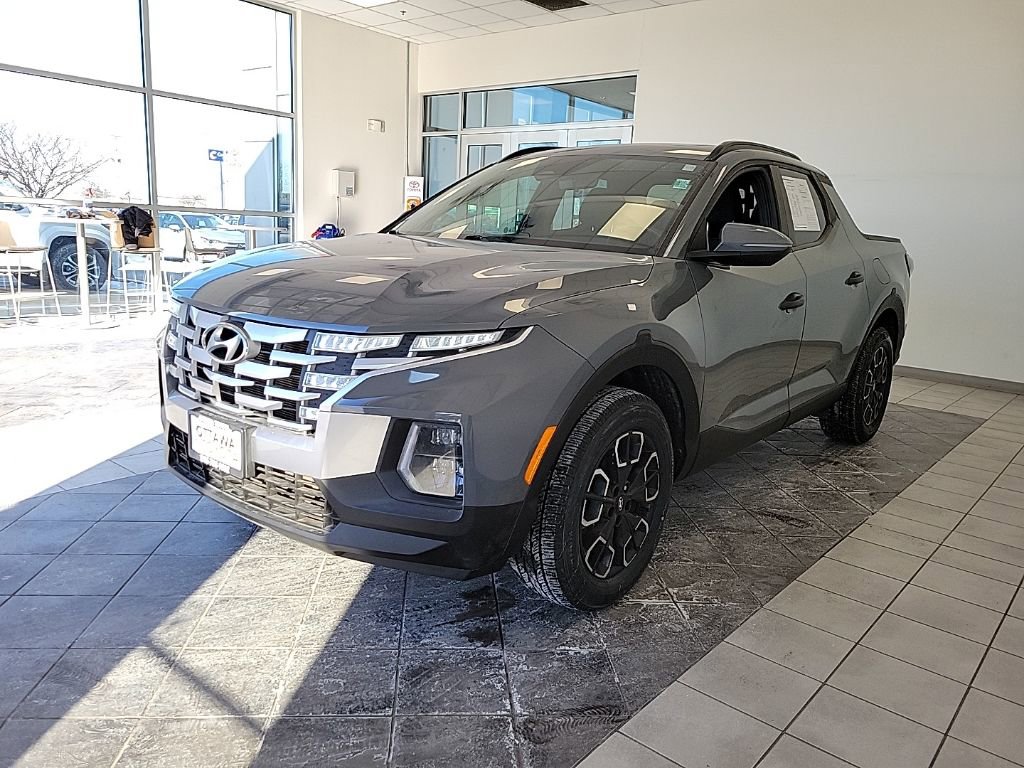 Used 2024 Hyundai Santa Cruz SEL w/ Activity Package image 2