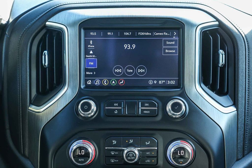 Used 2022 GMC Sierra 3500 Denali w/ Denali Ultimate Package image 24