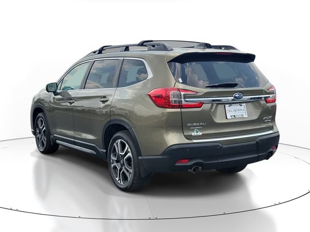 Used 2023 Subaru Ascent Limited w/ Technology Package AWD/4WD image 3