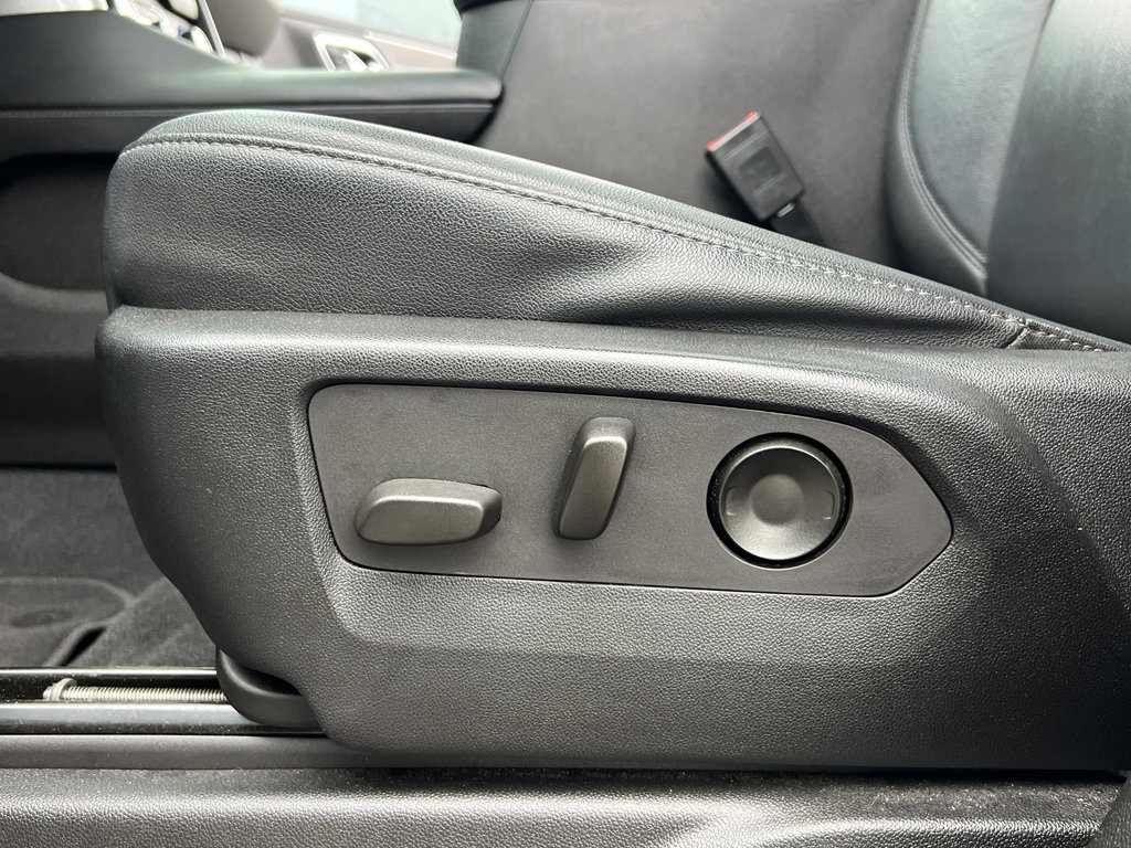 Used 2021 Chevrolet Tahoe Z71 image 19