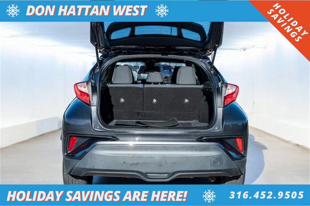 Used 2021 Toyota C-HR XLE image 31