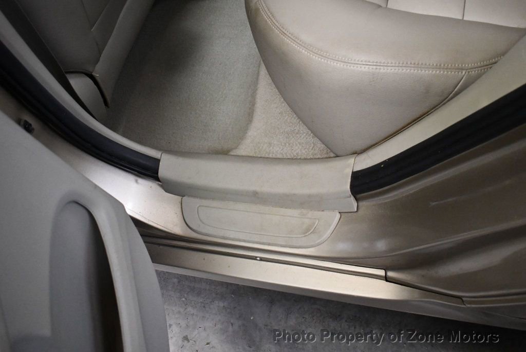 Used 2010 Toyota Corolla FWD image 21