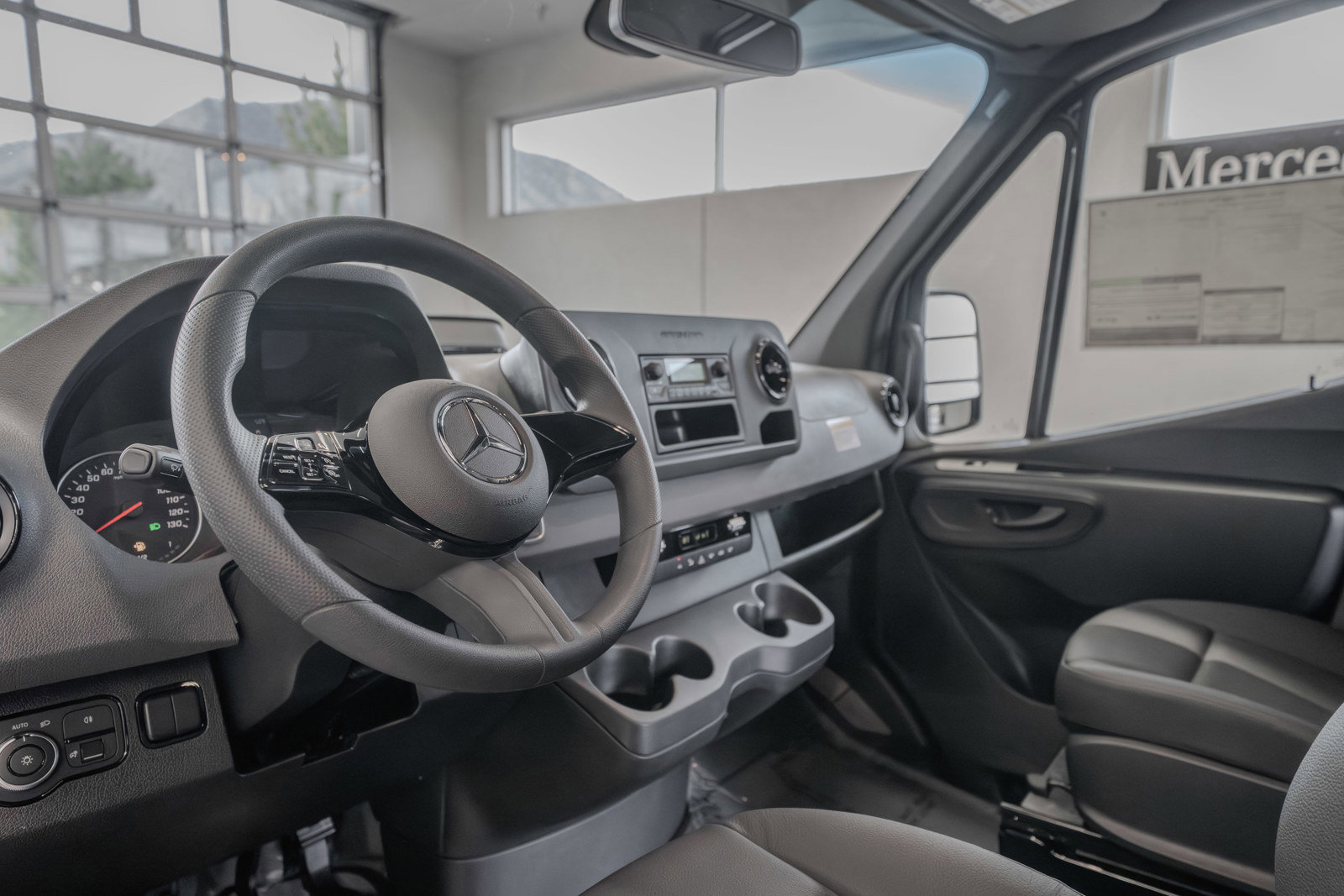 New 2025 Mercedes-Benz Sprinter 3500 image 6