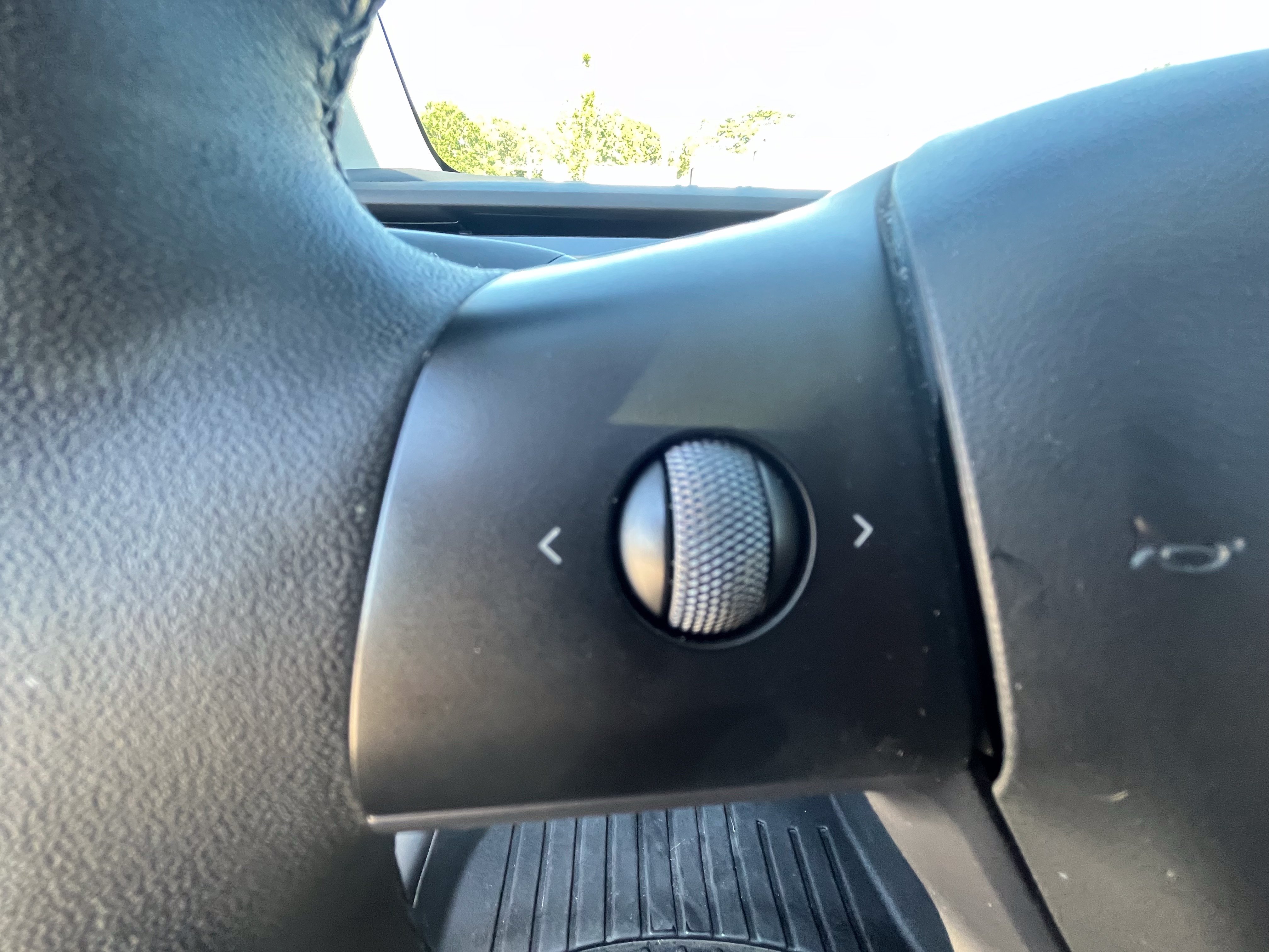 Used 2023 Tesla Model Y Long Range AWD/4WD image 20
