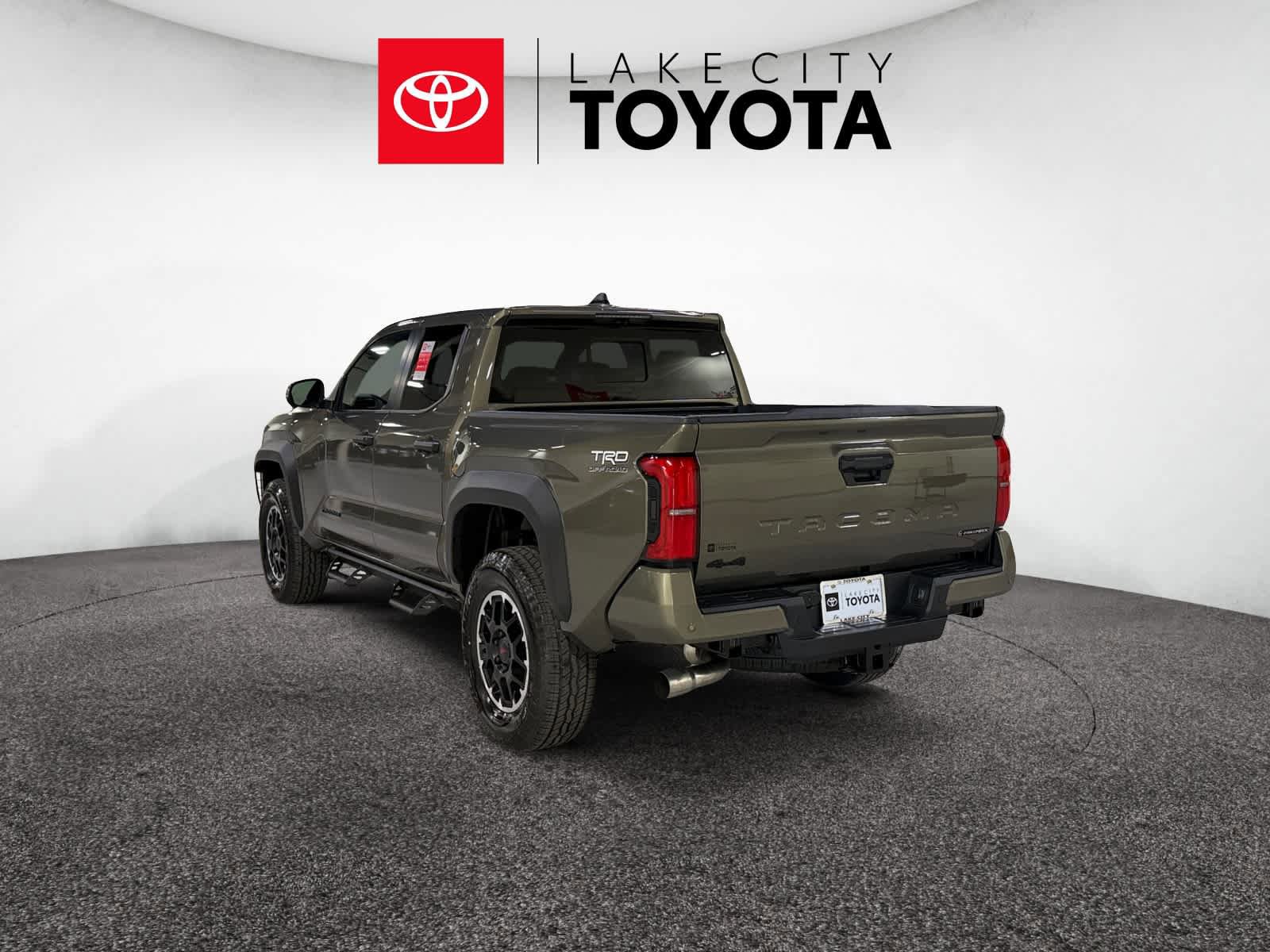 New 2026 Toyota Tacoma TRD Off-Road AWD/4WD image 4