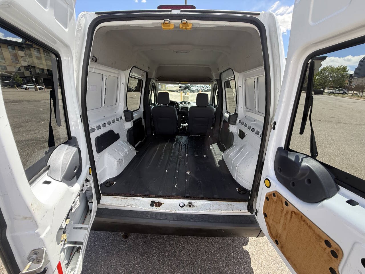 Used 2012 Ford Transit Connect XL FWD image 23