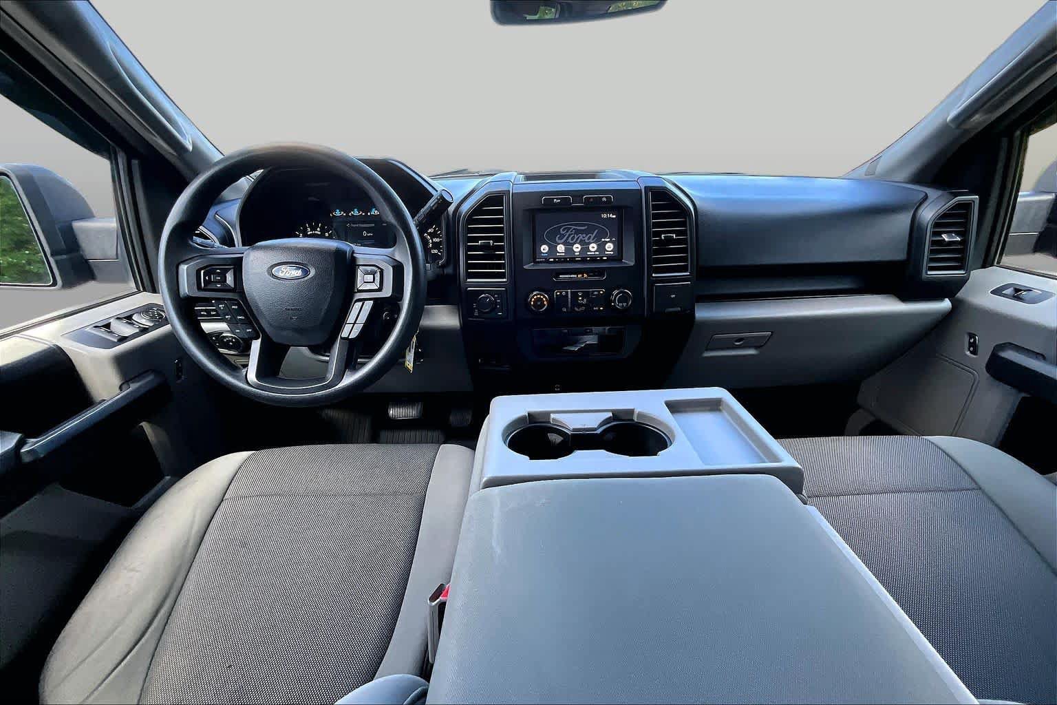 Used 2016 Ford F150 XL w/ Equipment Group 101A Mid AWD/4WD image 16