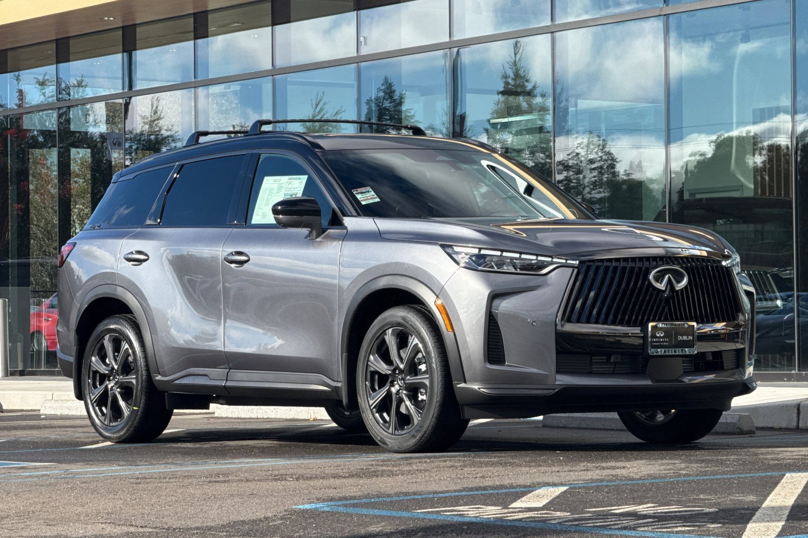 New 2026 INFINITI QX60 Autograph w/ Dark Cargo Package image 7