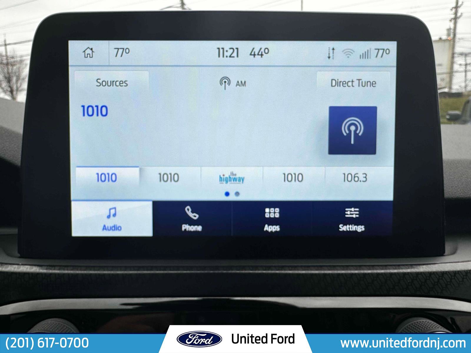 Used 2022 Ford Escape SEL w/ SEL Stealth AWD Package image 21