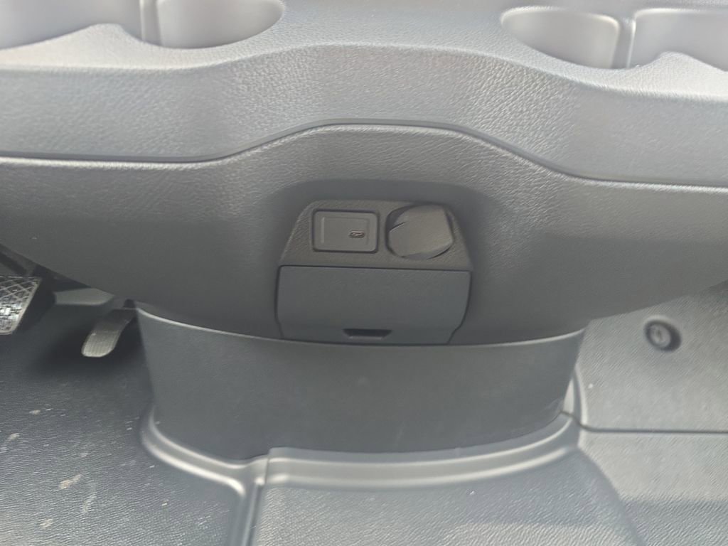 New 2026 Mercedes-Benz Sprinter 2500 image 21