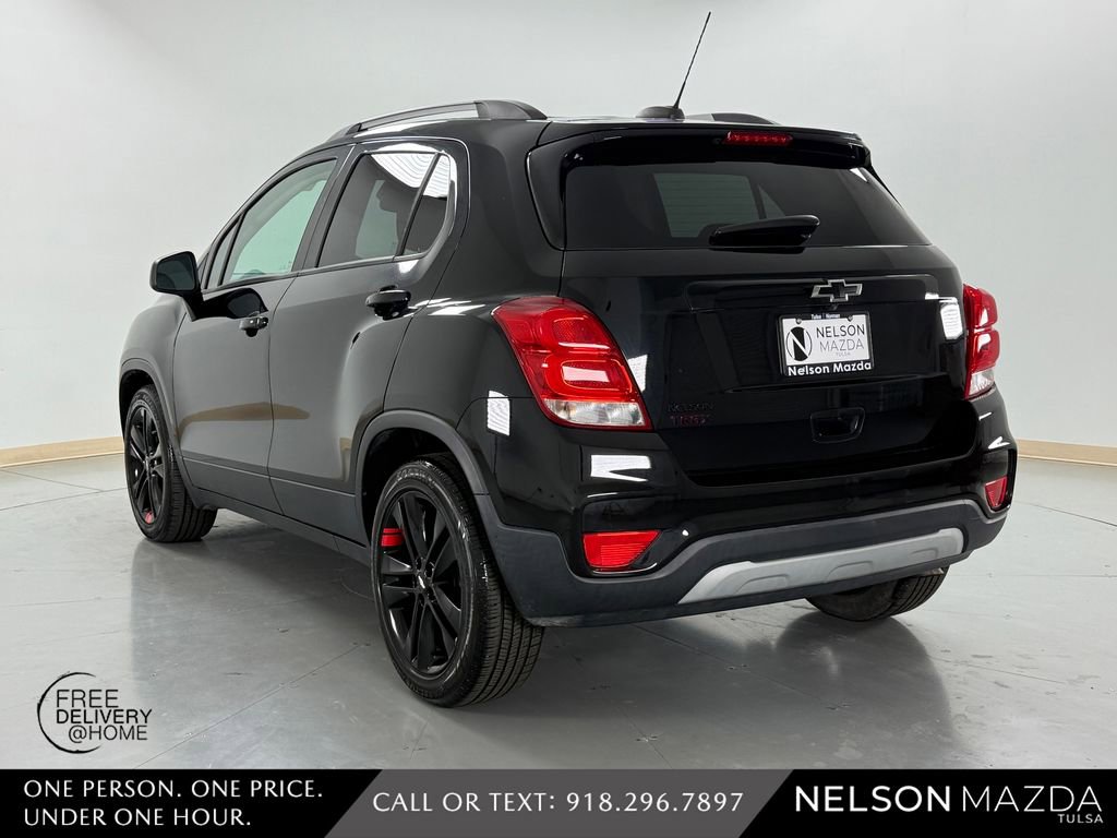 Used 2020 Chevrolet Trax LT w/ Redline Edition image 8