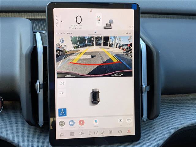 New 2025 Volvo EX30 Plus w/ Protection Package Premier image 15