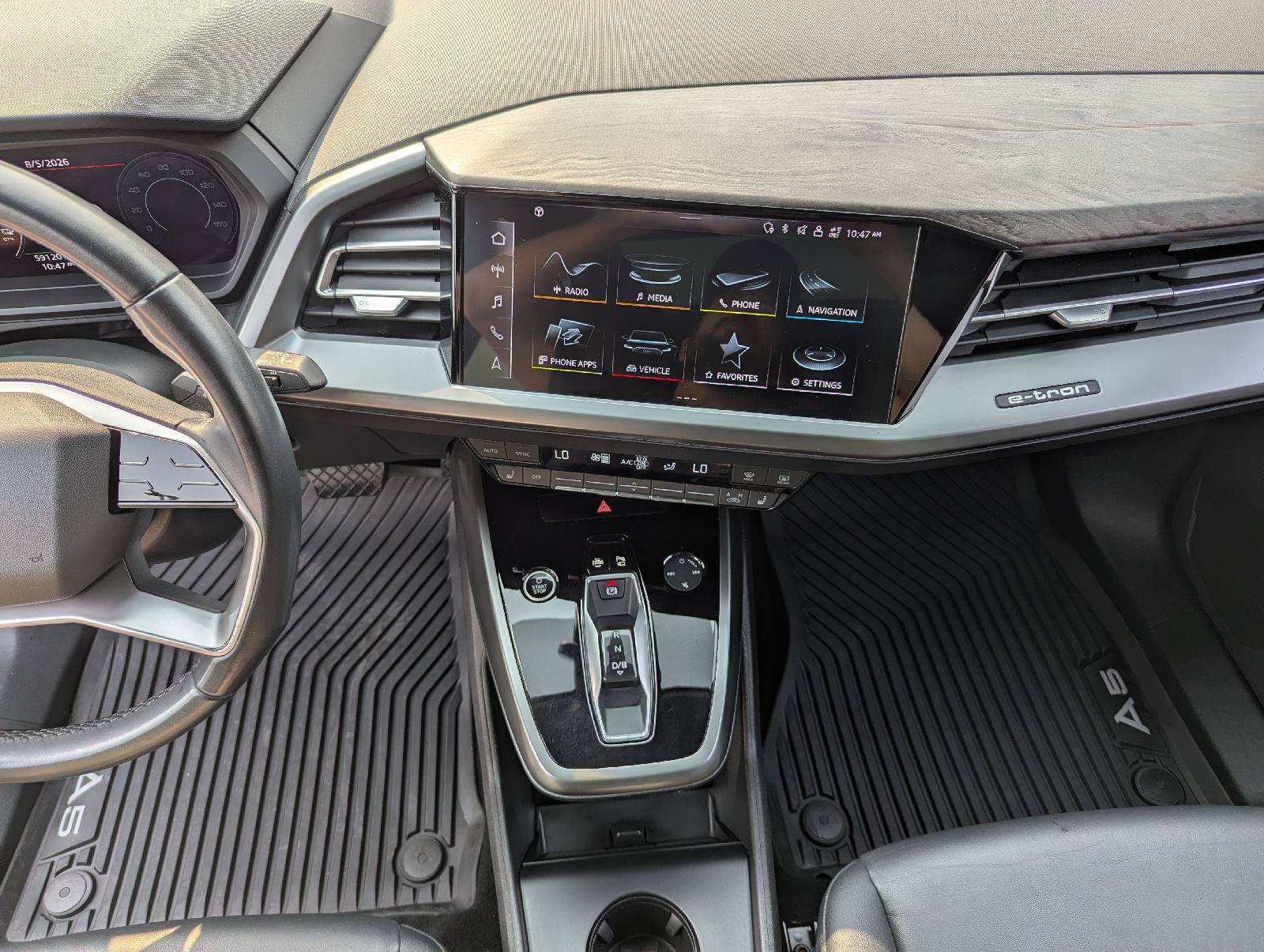 Used 2023 Audi Q4 e-tron Premium Plus w/ Premium Plus RWD image 18