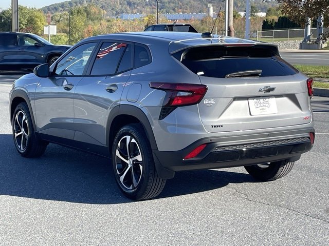 New 2026 Chevrolet Trax RS image 5