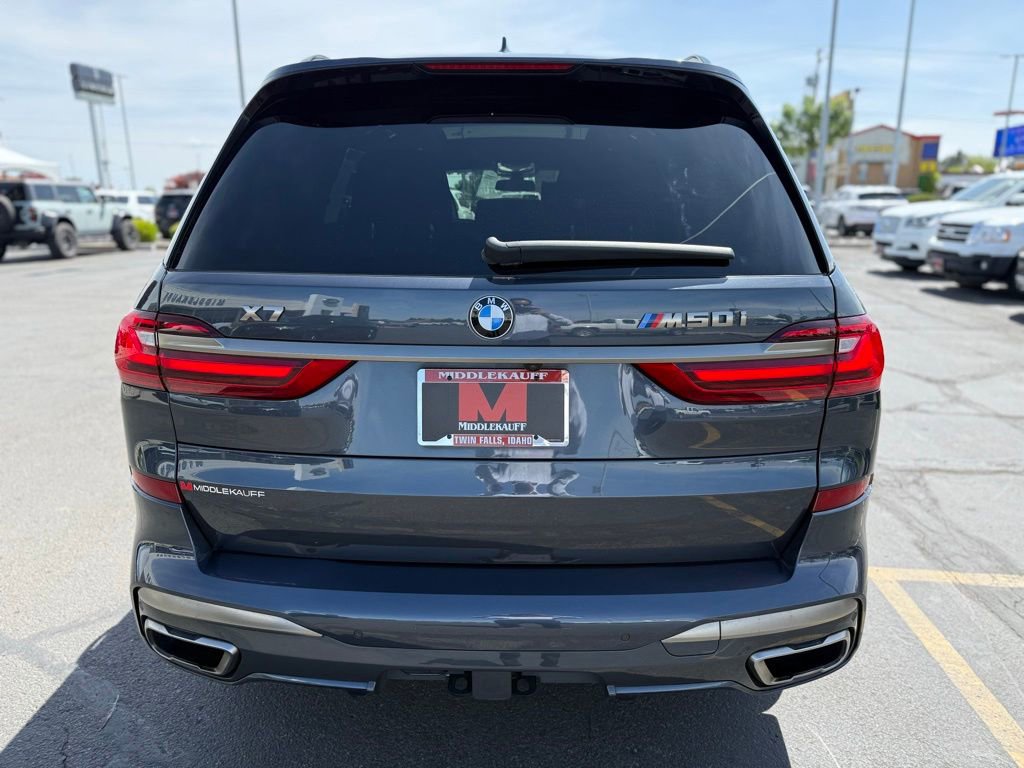 Used 2020 BMW X7 M50i w/ Dynamic Handling Package AWD/4WD image 4