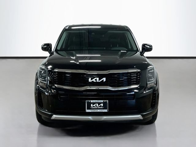 Used 2022 Kia Telluride LX AWD/4WD image 2