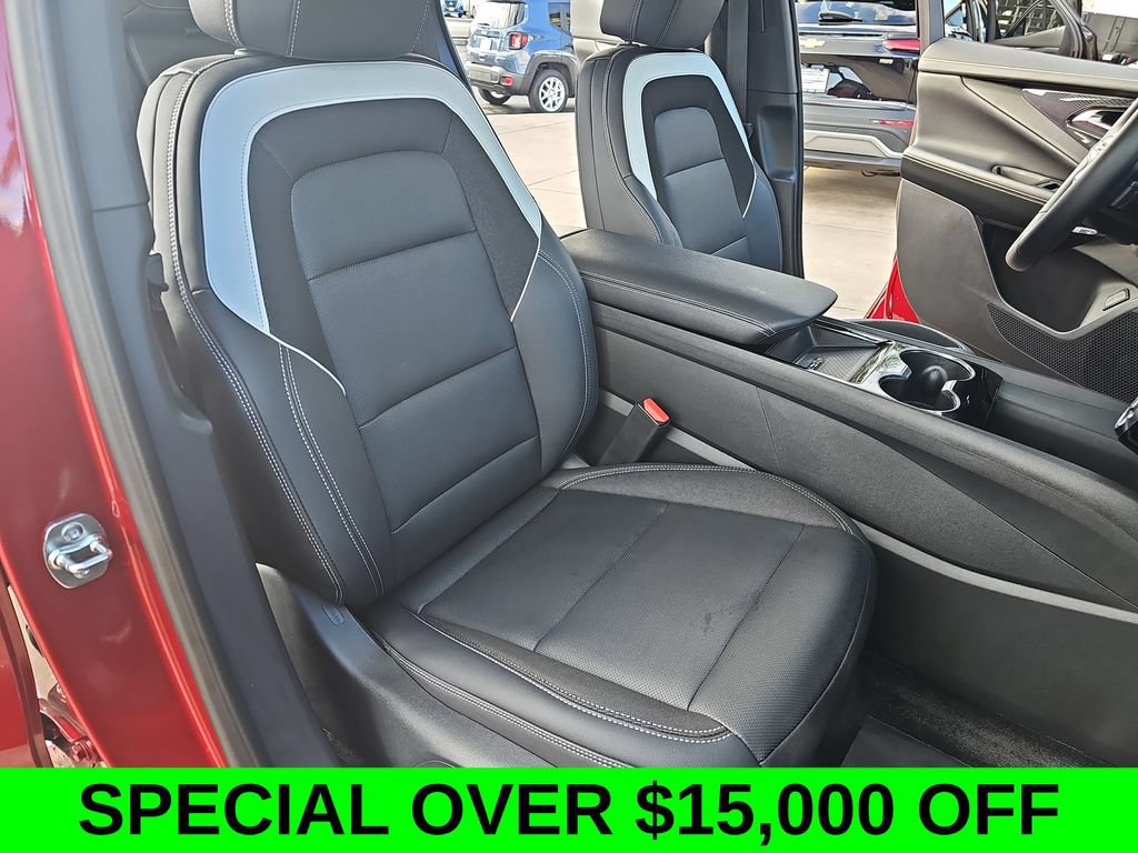 Used 2024 Chevrolet Blazer EV LT AWD/4WD image 10