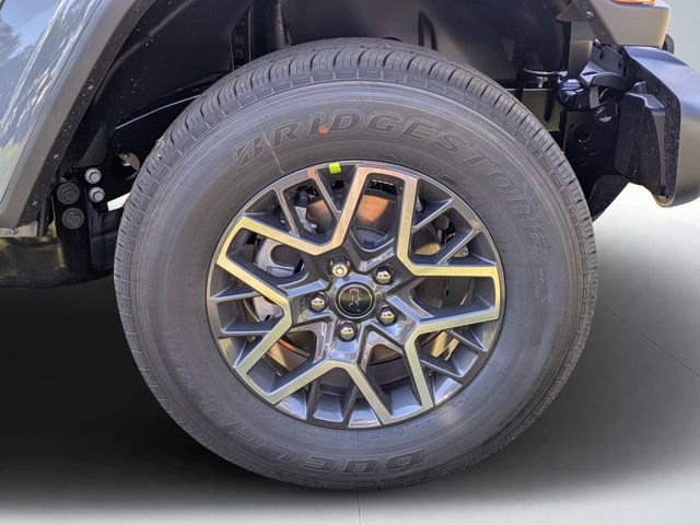 New 2026 Jeep Wrangler Sahara w/ Technology Group image 9