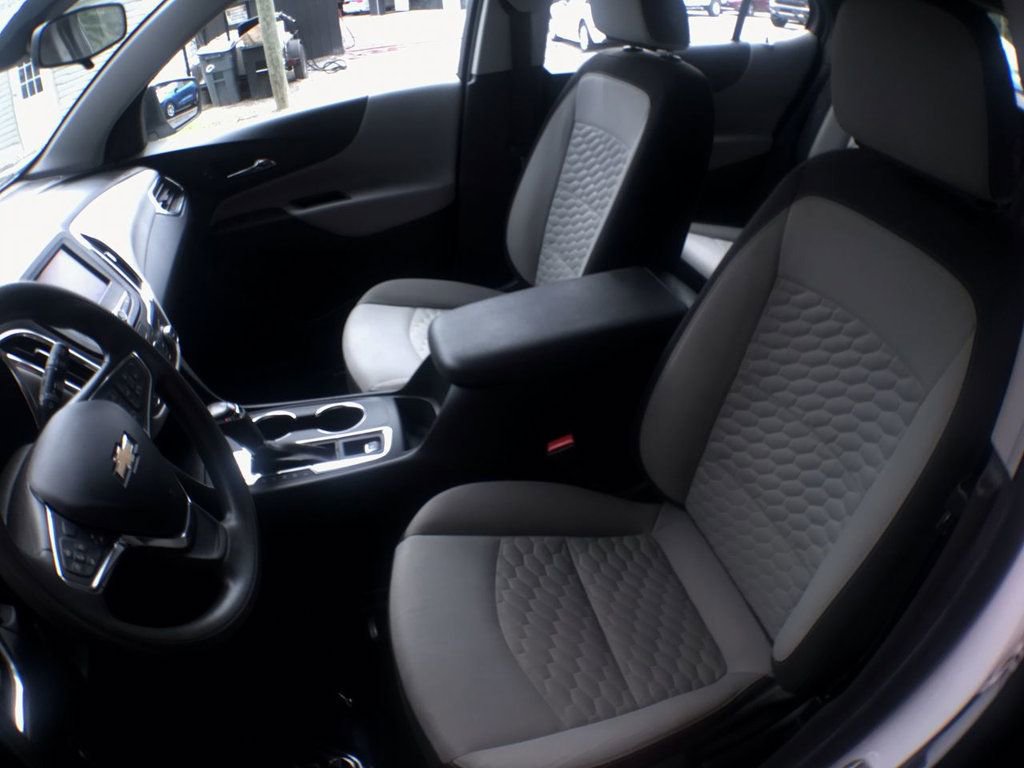 Used 2021 Chevrolet Equinox LS image 14