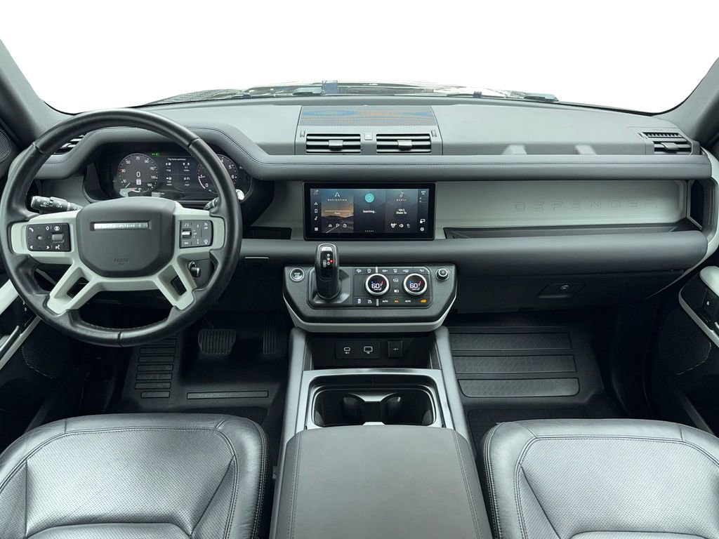 Used 2024 Land Rover Defender 90 S image 11