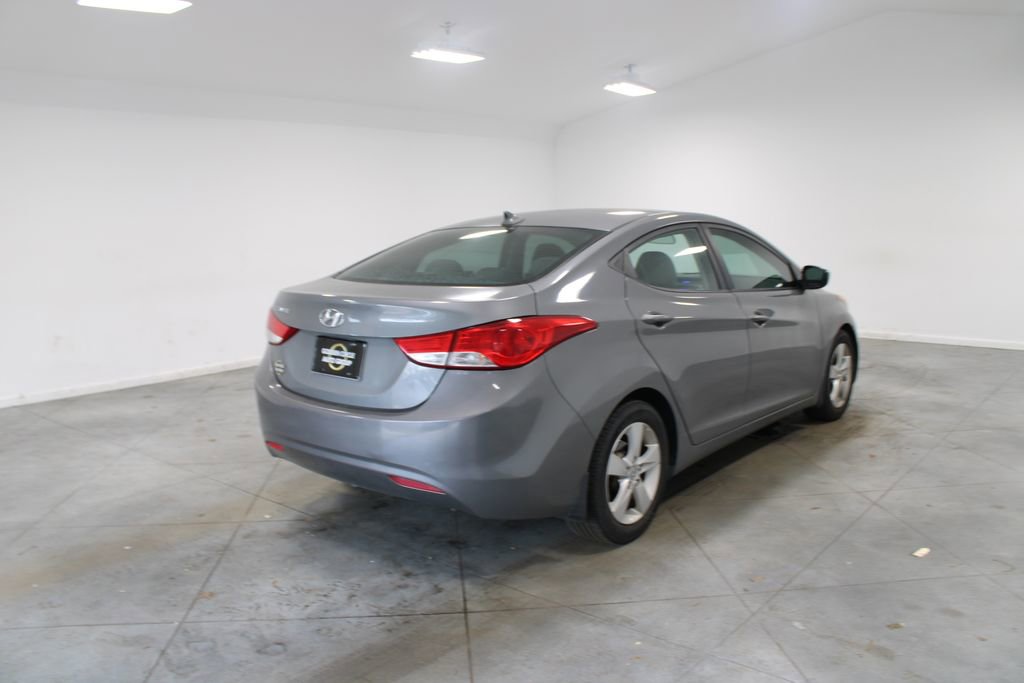 Used 2013 Hyundai Elantra GLS image 9