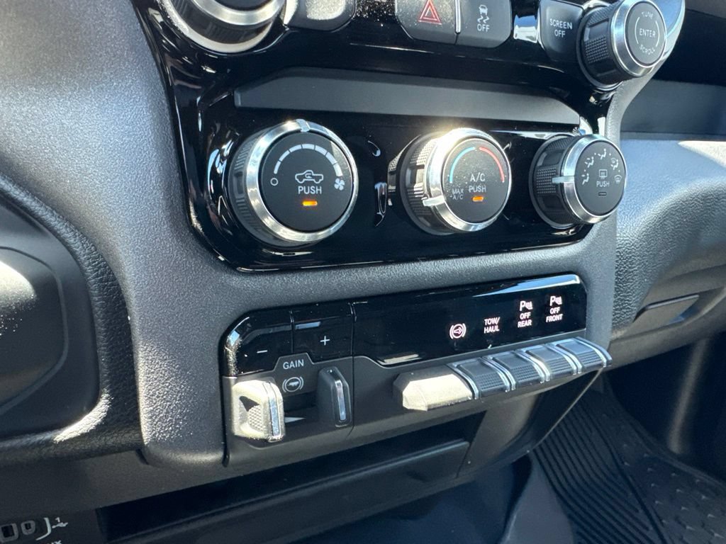 New 2026 RAM 2500 Tradesman AWD/4WD image 15