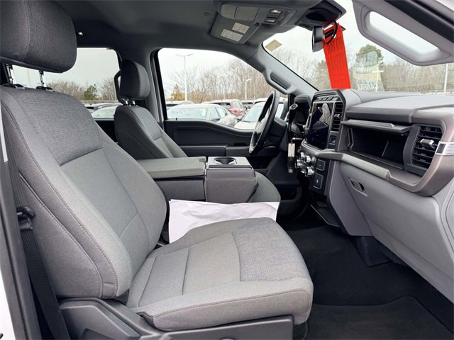 Used 2024 Ford F150 XLT w/ Tow/Haul Package image 12