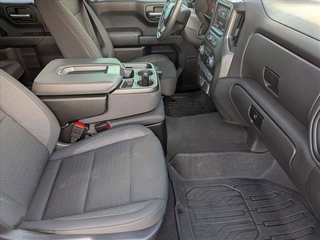 Used 2025 Chevrolet Silverado 1500 Custom Trail Boss w/ Turbomax Blackout Package image 19