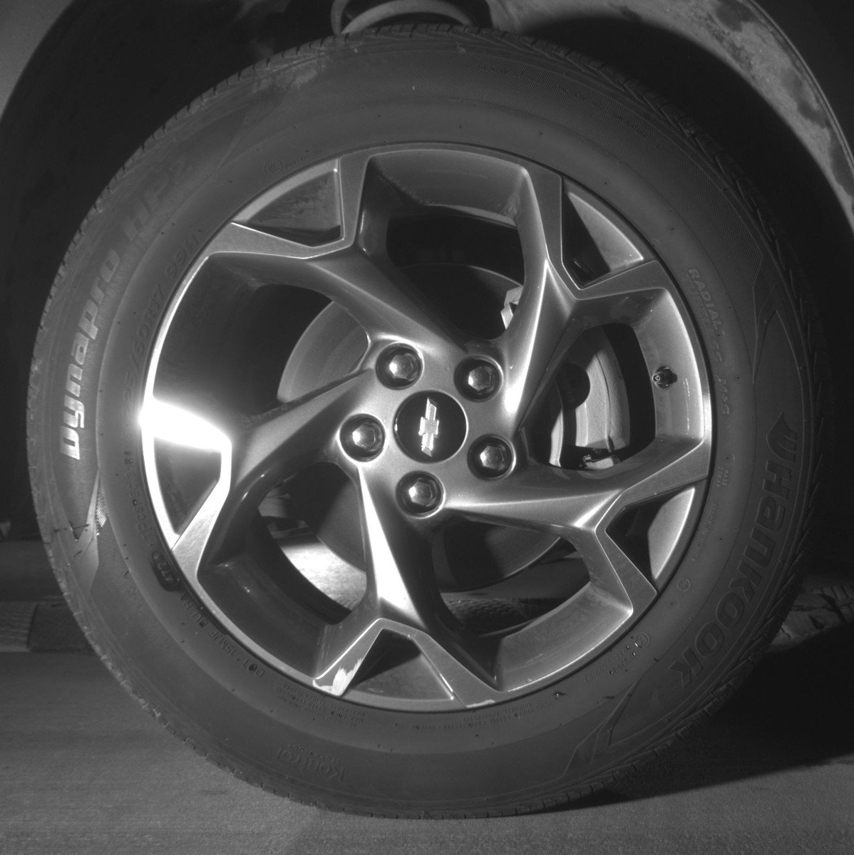 Used 2025 Chevrolet Trax LT FWD image 13