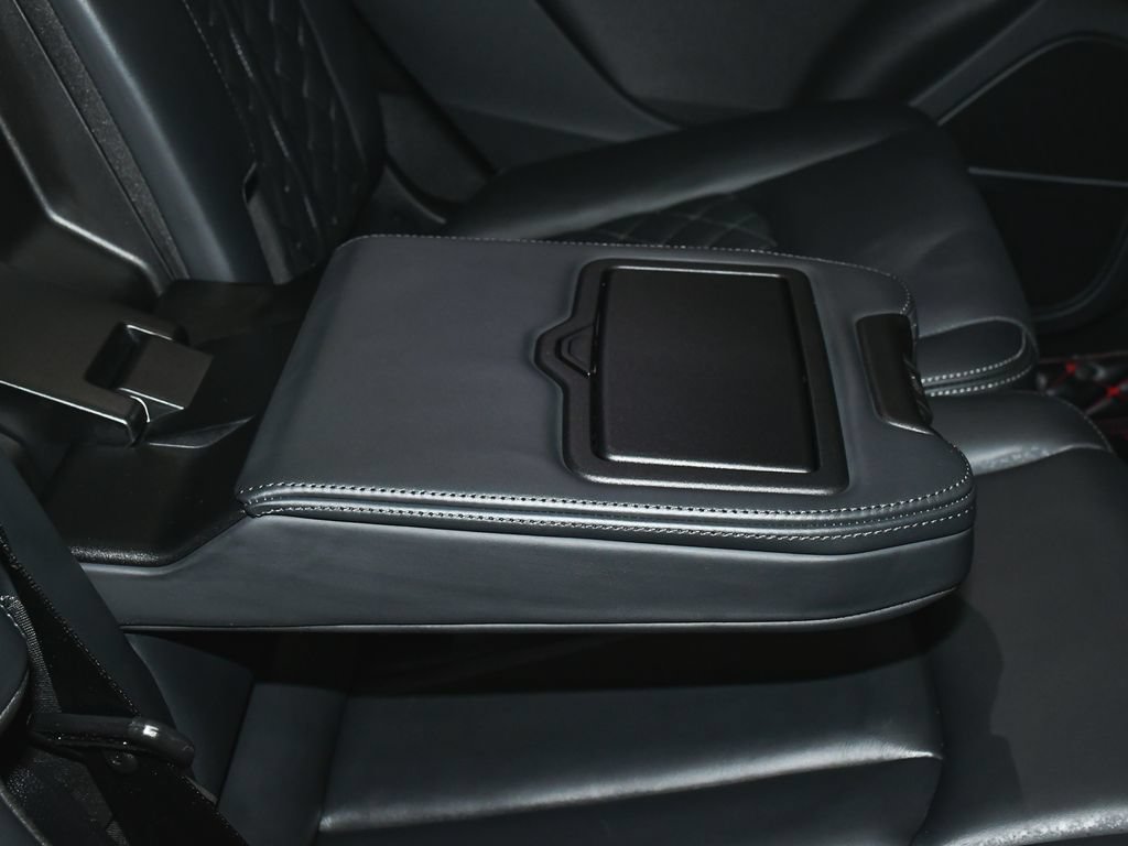Used 2024 Audi SQ7 Prestige w/ Prestige Package AWD/4WD image 53