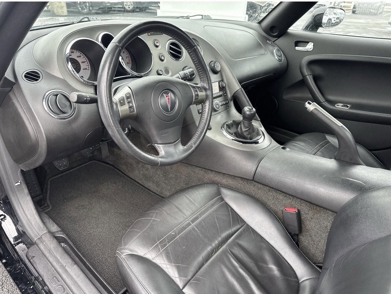 Used 2007 Pontiac Solstice Convertible w/ Premium Package image 41