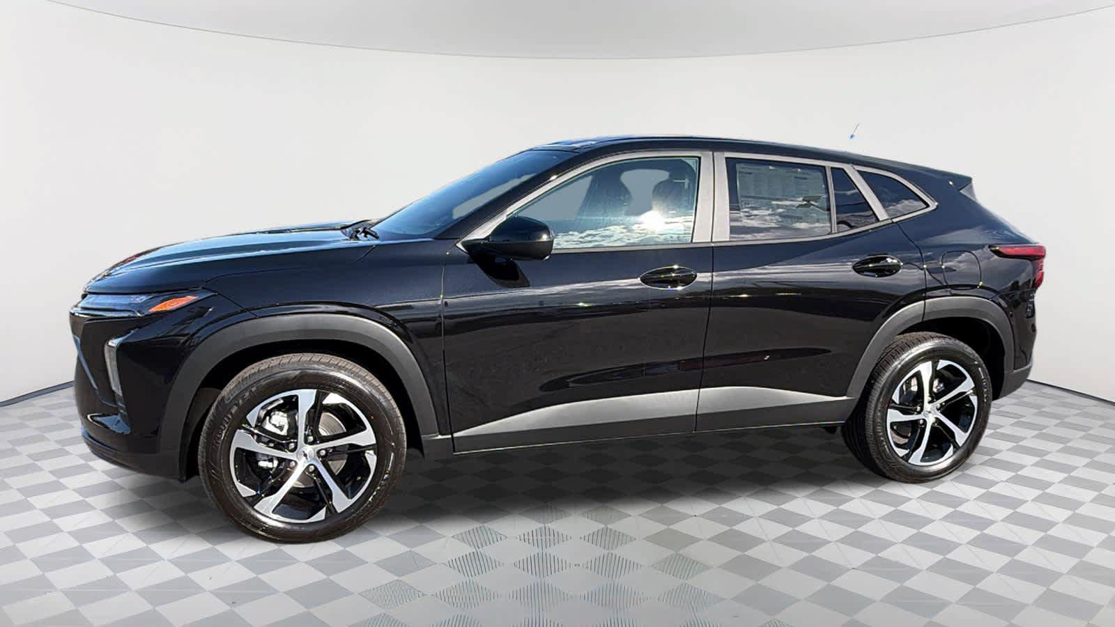 New 2026 Chevrolet Trax RS w/ Sunroof Package FWD image 8