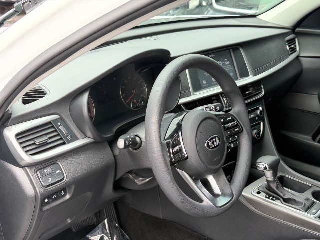 Used 2019 Kia Optima LX FWD image 11