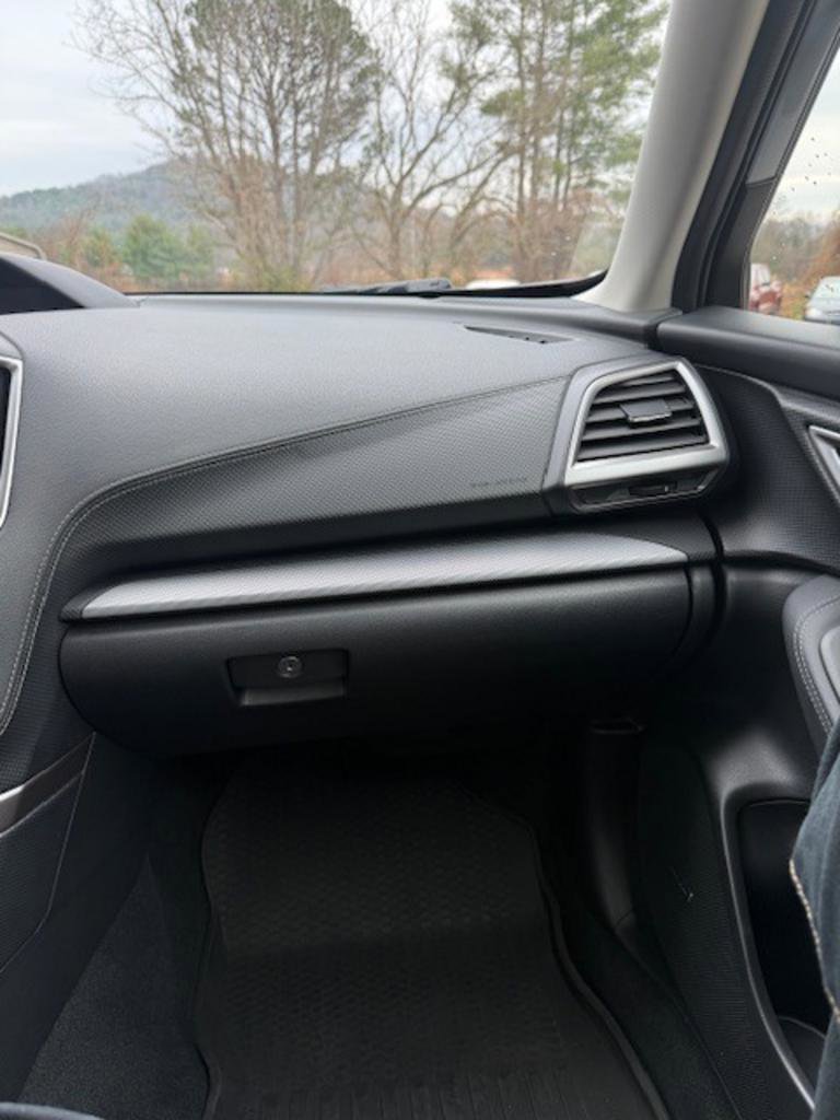 Used 2021 Subaru Forester Limited image 15