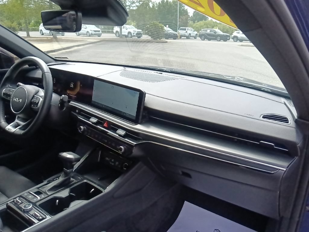 Used 2025 Kia K5 GT-Line w/ GT-Line Premium Package FWD image 33