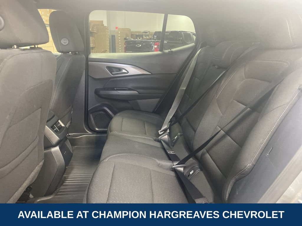 Certified 2025 Chevrolet Equinox EV LT w/ Comfort Package FWD image 33