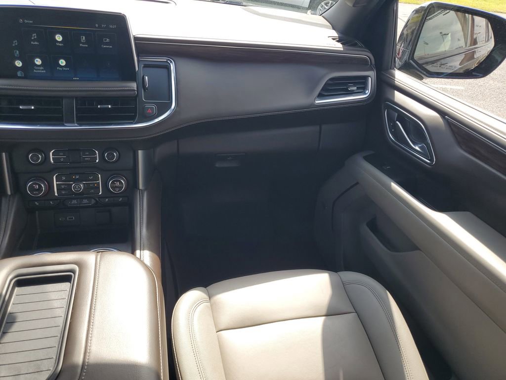 Used 2022 Chevrolet Tahoe Z71 w/ Luxury Package image 28